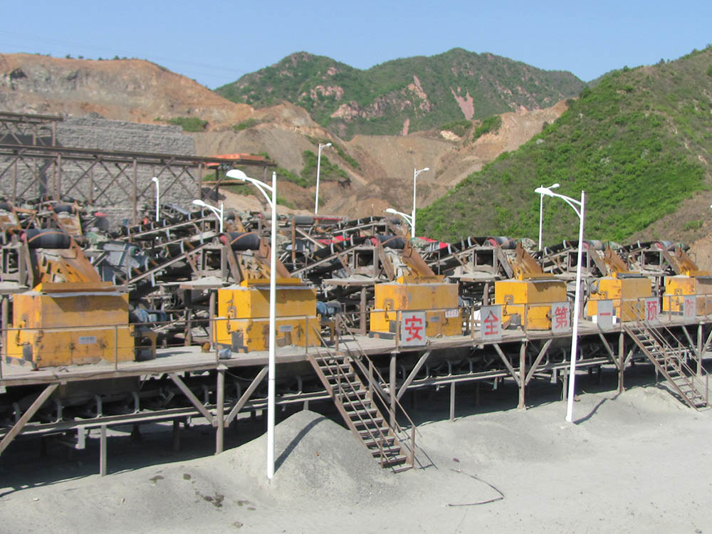 Series CTF Powder Ore Dry Magnetic Separator9