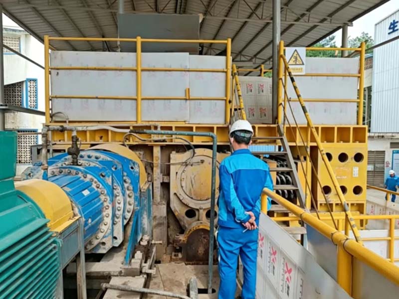 hpgr-fluorite-processing-china