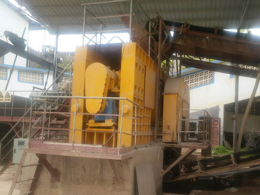 Single Driving High Pressure Roller Mill - Series PGM4